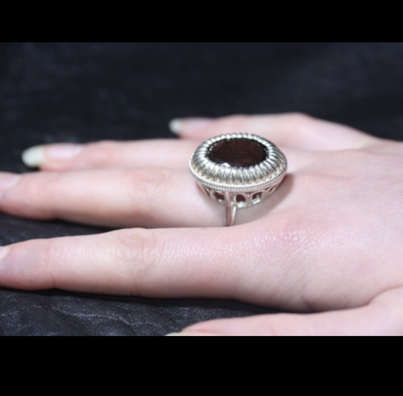 Black Large Tudor Throne Ring