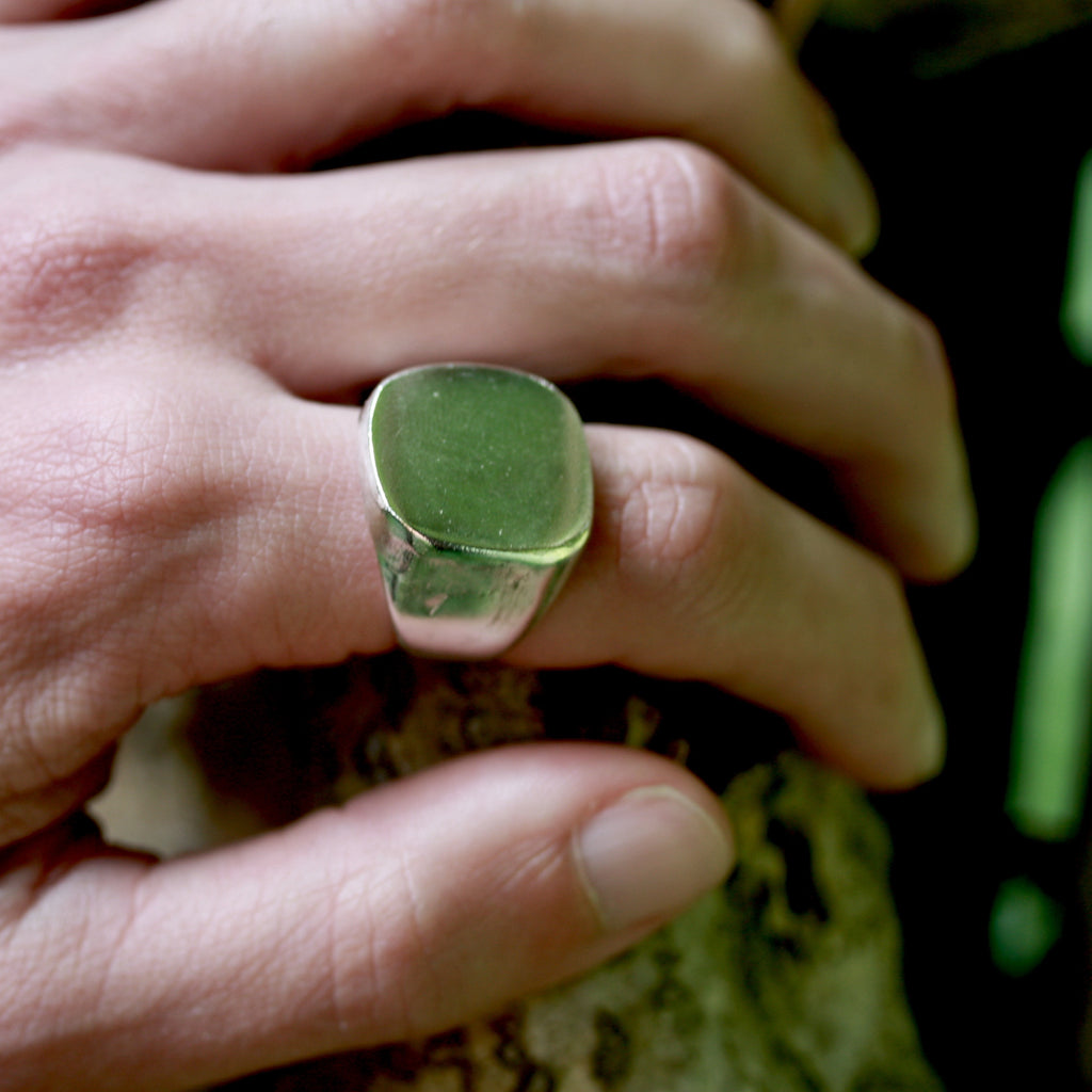 SIGN me Up Large Signet Ring