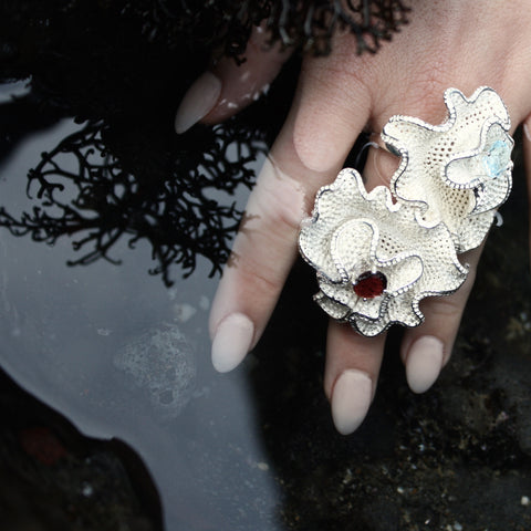Brain Flower Ring With Stone