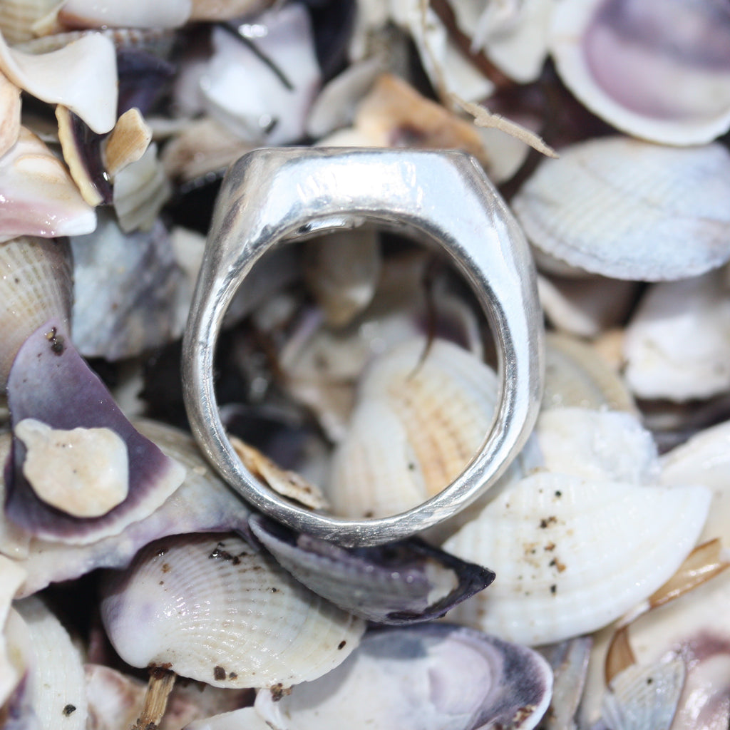 A Wabi Sabi with Sapphire Ring ( Unisex)