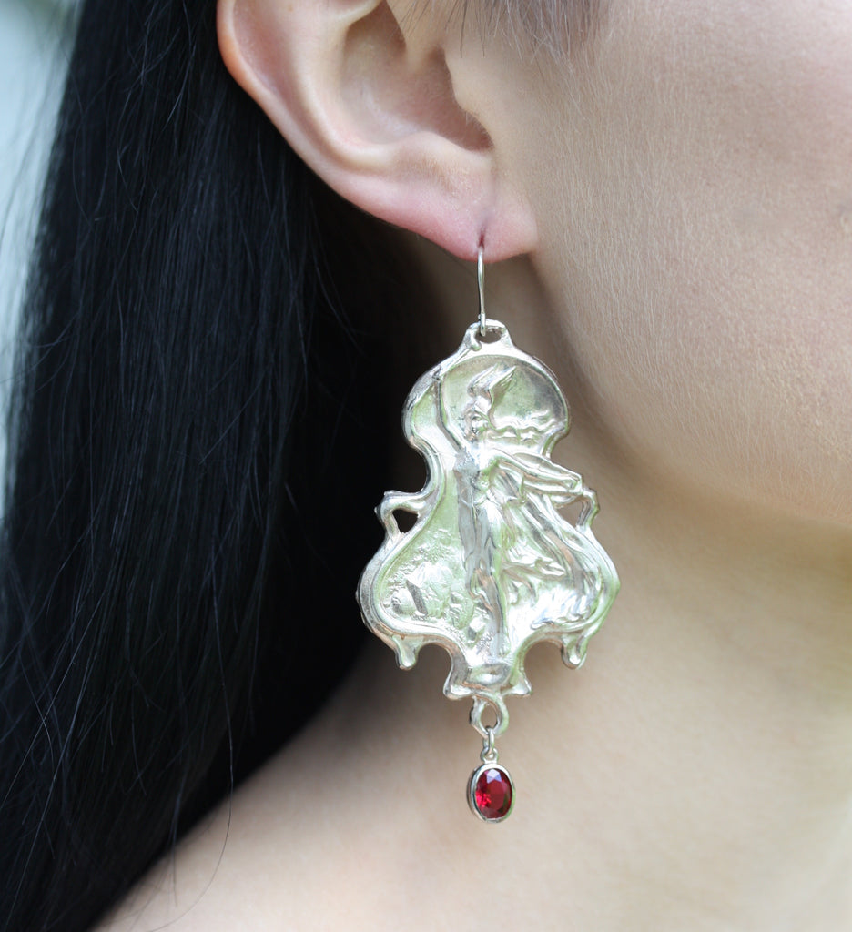 Hera Earrings