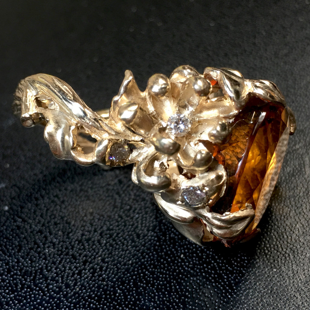 8T Gold Citrine and Diamond Chrissy Ring